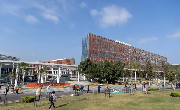 南方科大是985还是211？本质属于高水平新型研究型大学