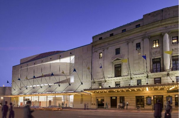 伊斯曼音乐学院是世界顶尖吗？揭秘音乐圣殿的卓越基因